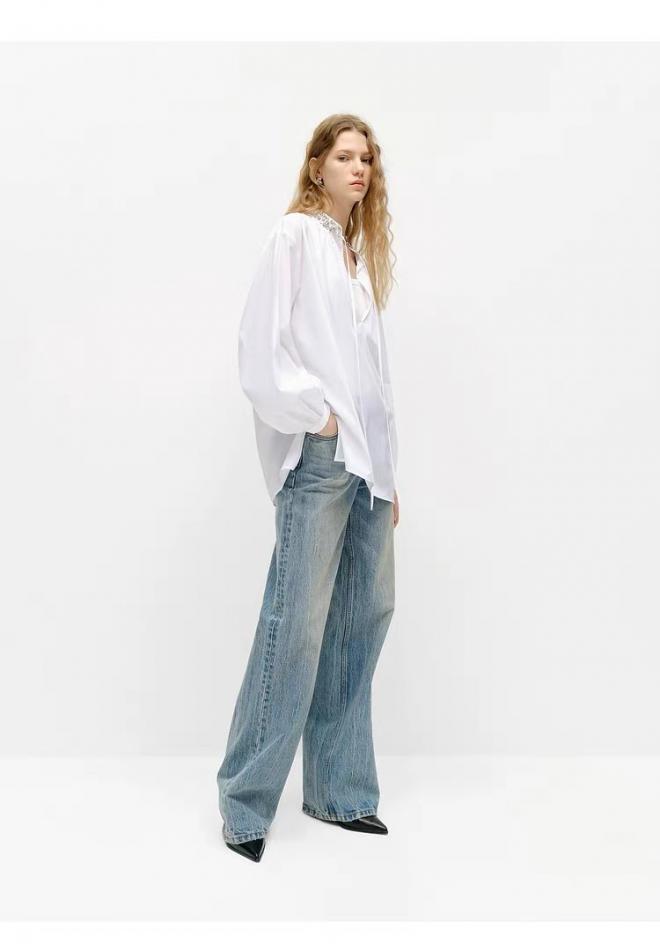 designer,replica,clothing,fake,1:1,lv,luxury,high quality Early spring and summer series Moncler’s new denim straight pants designer,replica,clothing,fake,1:1,lv,luxury,high quality Early spring and summer series Moncler’s new denim straight pants