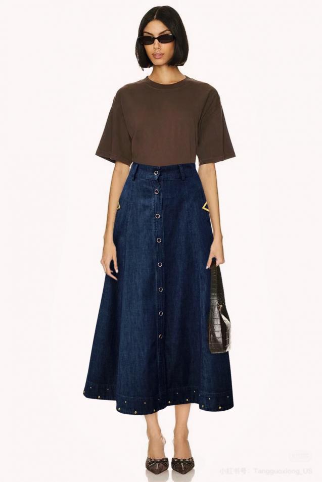 designer,replica,clothing,fake,1:1,lv,luxury,high quality Versace elegant high-waist hem heavy rivet embellished design long skirt with large hem designer,replica,clothing,fake,1:1,lv,luxury,high quality Versace elegant high-waist hem heavy rivet embellished design long skirt with large hem