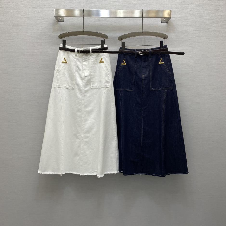 designer,replica,clothing,fake,1:1,lv,luxury,high quality Versace elegant high-waisted metal buckle embellished A-hem design long skirt designer,replica,clothing,fake,1:1,lv,luxury,high quality Versace elegant high-waisted metal buckle embellished A-hem design long skirt