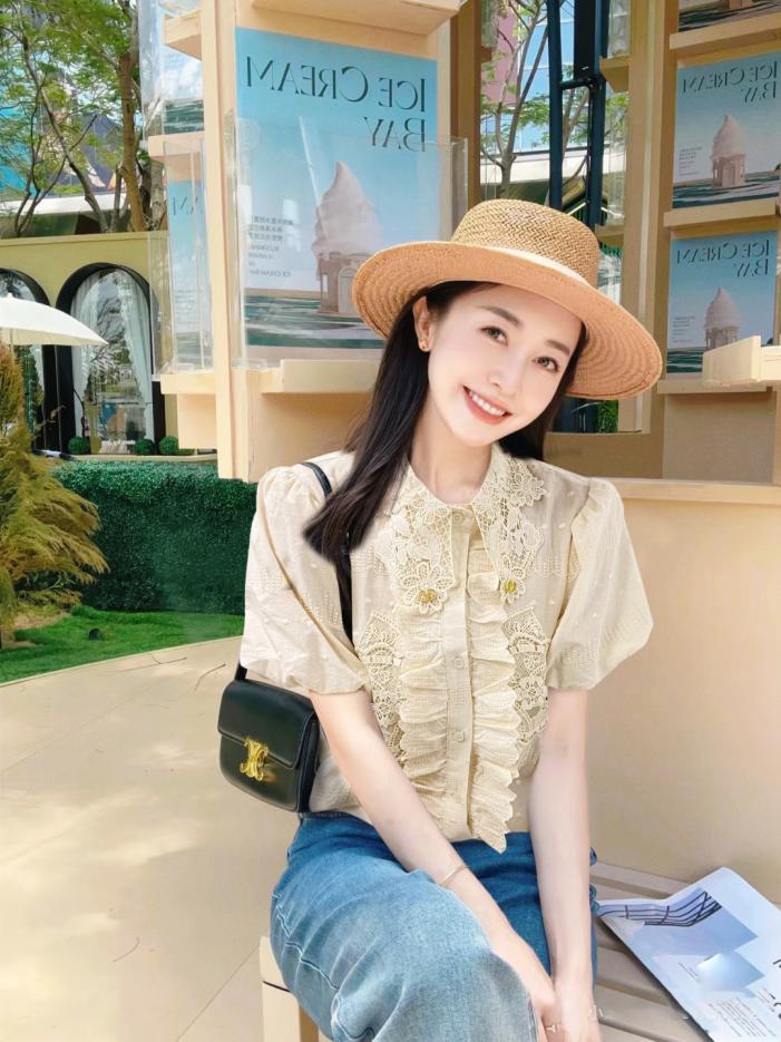 designer,replica,clothing,fake,1:1,lv,luxury,high quality Versace heavy-duty positioning embroidered butterfly collar design hem drawstring shirt designer,replica,clothing,fake,1:1,lv,luxury,high quality Versace heavy-duty positioning embroidered butterfly collar design hem drawstring shirt