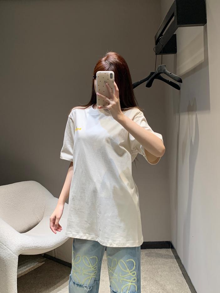 designer,replica,clothing,fake,1:1,lv,luxury,high quality Burberry new spring and summer bee print cotton short-sleeved T-shirt designer,replica,clothing,fake,1:1,lv,luxury,high quality Burberry new spring and summer bee print cotton short-sleeved T-shirt