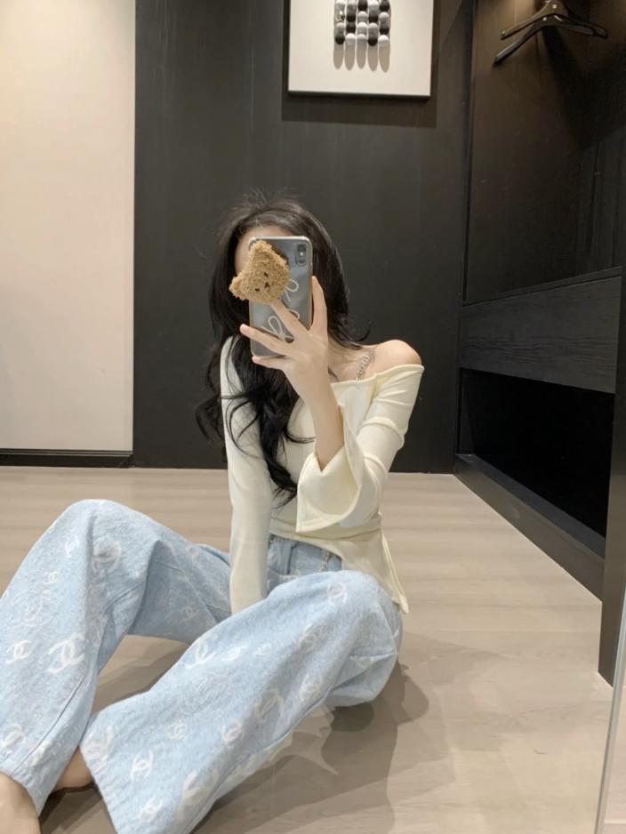 designer,replica,clothing,fake,1:1,lv,luxury,high quality Chanel new summer style light jacquard all-over printed straight jeans designer,replica,clothing,fake,1:1,lv,luxury,high quality Chanel new summer style light jacquard all-over printed straight jeans