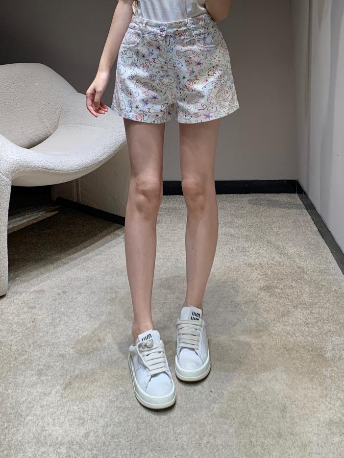 designer,replica,clothing,fake,1:1,lv,luxury,high quality Chanel 25C early spring new color graffiti fish print denim shorts designer,replica,clothing,fake,1:1,lv,luxury,high quality Chanel 25C early spring new color graffiti fish print denim shorts