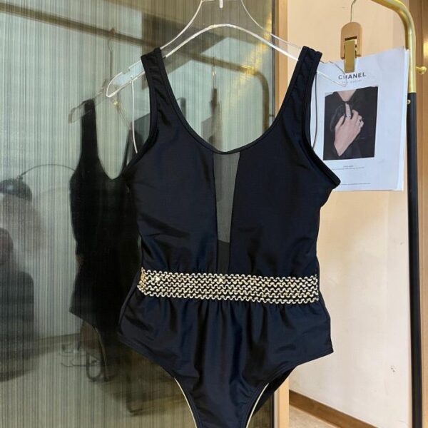 designer,replica,clothing,fake,1:1,lv,luxury,high quality Versace’s latest beach series one-piece swimsuit