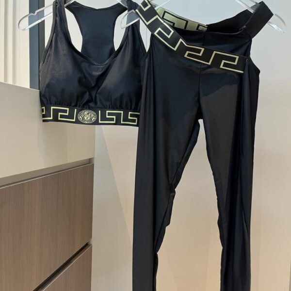 designer,replica,clothing,fake,1:1,lv,luxury,high quality Versace’s new high-elastic fitness yoga wear sports suit