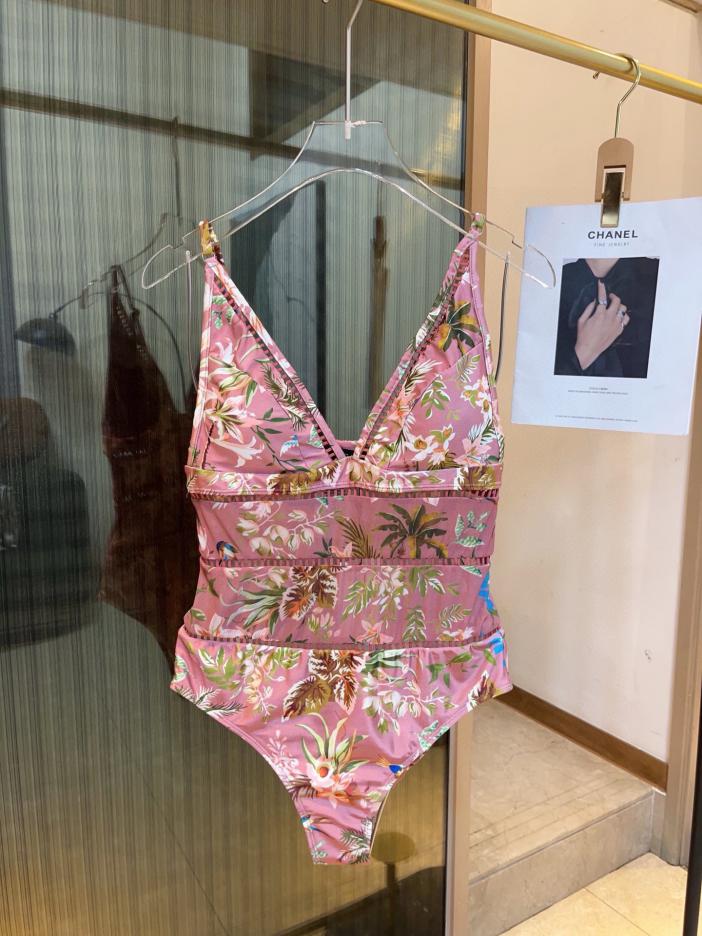 designer,replica,clothing,fake,1:1,lv,luxury,high quality Gucci one piece swimsuit️ designer,replica,clothing,fake,1:1,lv,luxury,high quality Gucci one piece swimsuit️