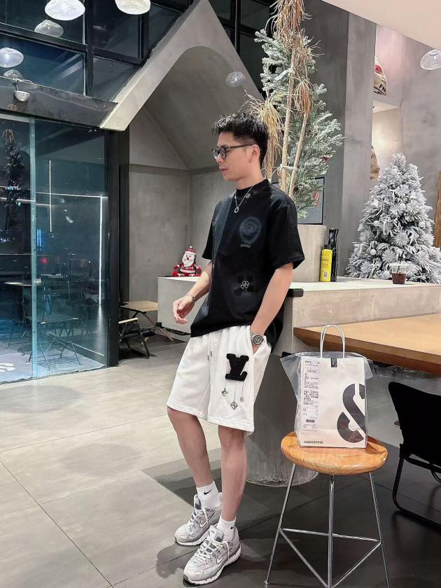 designer,replica,clothing,fake,1:1,lv,luxury,high quality Louis Vuitton new spring and summer casual hand-painted shorts designer,replica,clothing,fake,1:1,lv,luxury,high quality Louis Vuitton new spring and summer casual hand-painted shorts
