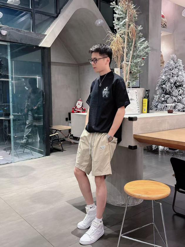 designer,replica,clothing,fake,1:1,lv,luxury,high quality Prada new spring and summer casual shorts designer,replica,clothing,fake,1:1,lv,luxury,high quality Prada new spring and summer casual shorts