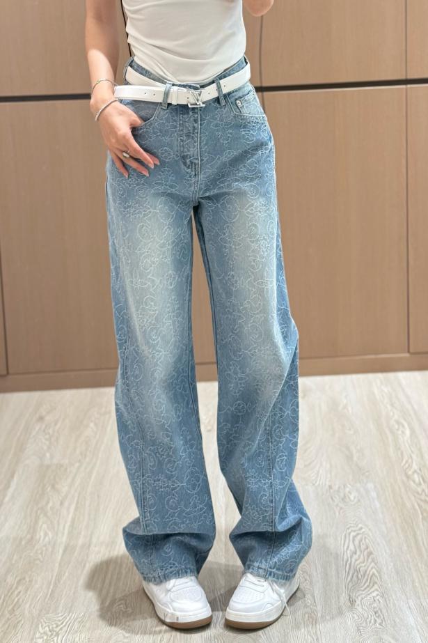designer,replica,clothing,fake,1:1,lv,luxury,high quality LOUIS VUITTON new logo jacquard denim straight pants (FCFF) designer,replica,clothing,fake,1:1,lv,luxury,high quality LOUIS VUITTON new logo jacquard denim straight pants (FCFF)