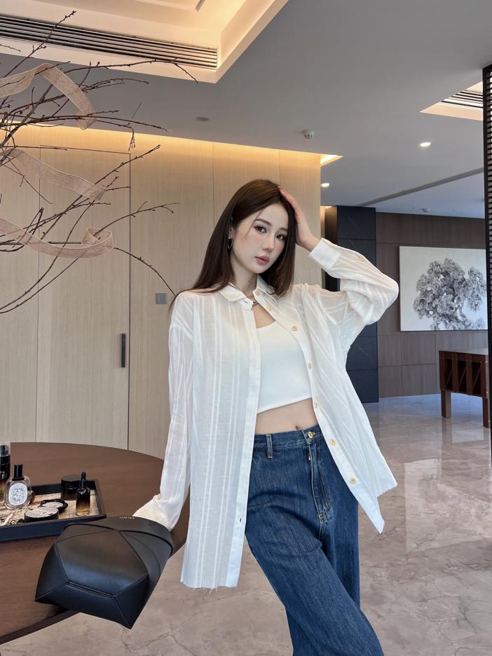 designer,replica,clothing,fake,1:1,lv,luxury,high quality Dior spring and summer latest custom hardware decorated linen shirt 🤍 (BA60) designer,replica,clothing,fake,1:1,lv,luxury,high quality Dior spring and summer latest custom hardware decorated linen shirt 🤍 (BA60)