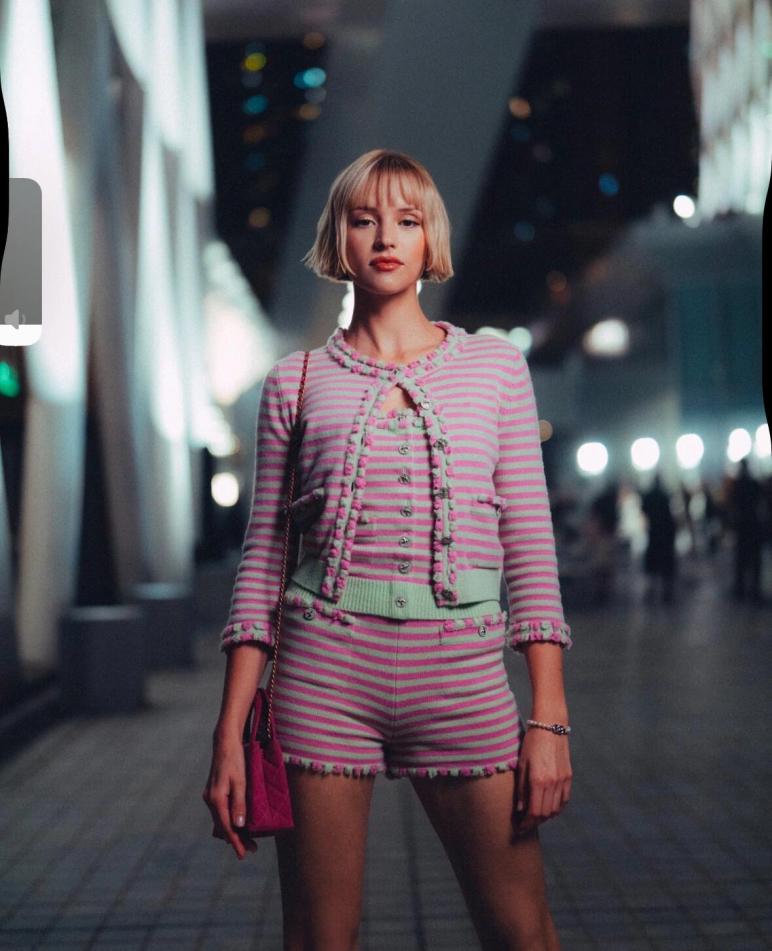 designer,replica,clothing,fake,1:1,lv,luxury,high quality Chanel spring and summer new cashmere ruffled knitted cardigan ➕ tube top 360 + shorts 308 (B8E7) designer,replica,clothing,fake,1:1,lv,luxury,high quality Chanel spring and summer new cashmere ruffled knitted cardigan ➕ tube top 360 + shorts 308 (B8E7)
