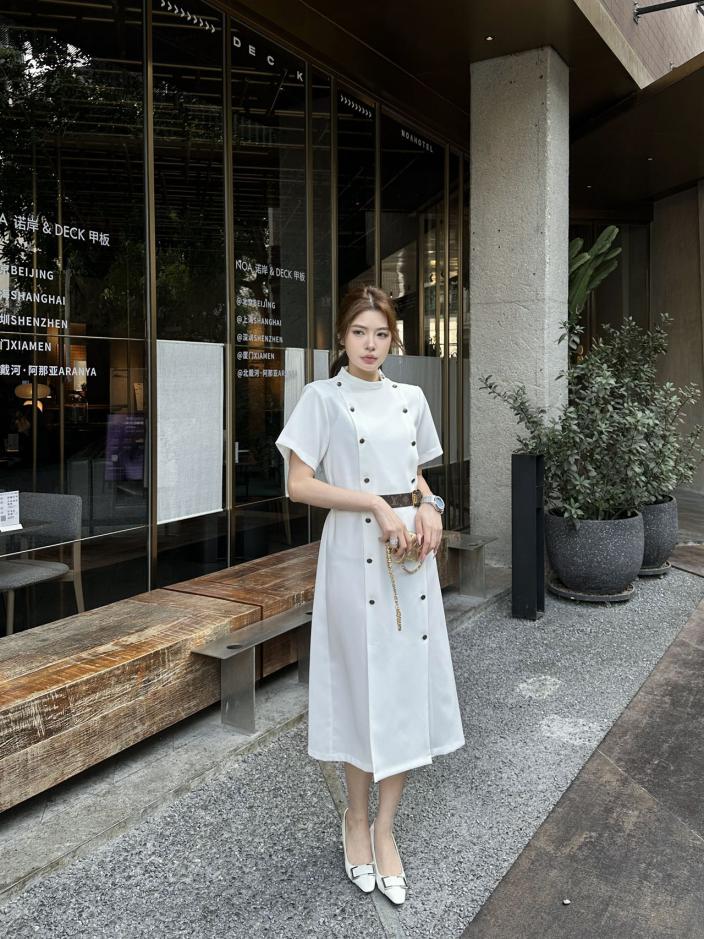 designer,replica,clothing,fake,1:1,lv,luxury,high quality Louis Vuitton button-up dress with belt! (A917) designer,replica,clothing,fake,1:1,lv,luxury,high quality Louis Vuitton button-up dress with belt! (A917)