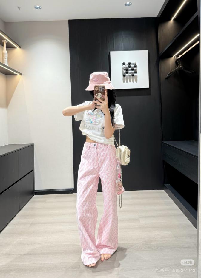 designer,replica,clothing,fake,1:1,lv,luxury,high quality Miu Miu pink denim trousers alone (C730) designer,replica,clothing,fake,1:1,lv,luxury,high quality Miu Miu pink denim trousers alone (C730)