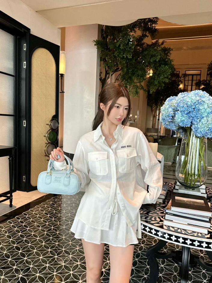 designer,replica,clothing,fake,1:1,lv,luxury,high quality Miu Miu shirt + skirt set (6051) designer,replica,clothing,fake,1:1,lv,luxury,high quality Miu Miu shirt + skirt set (6051)