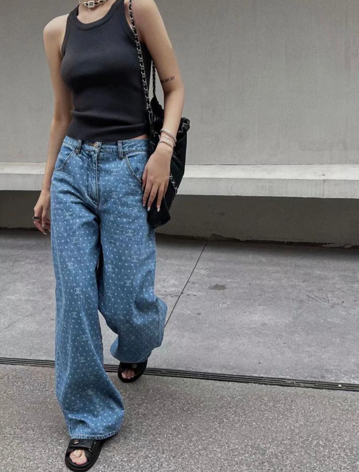 designer,replica,clothing,fake,1:1,lv,luxury,high quality Chanel polka dot denim trousers (A6F8) designer,replica,clothing,fake,1:1,lv,luxury,high quality Chanel polka dot denim trousers (A6F8)