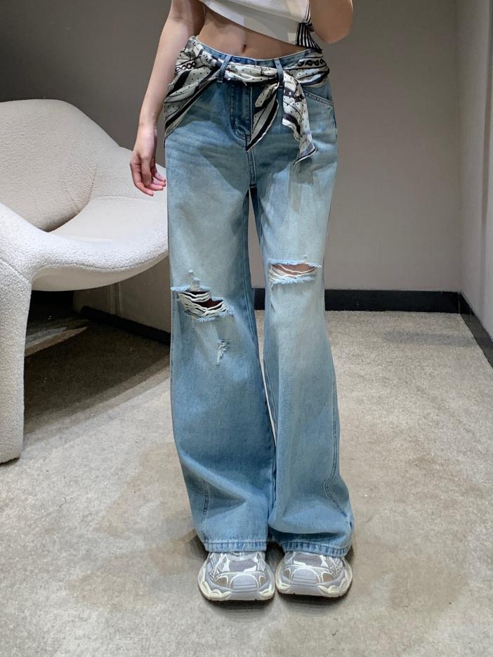 designer,replica,clothing,fake,1:1,lv,luxury,high quality Hermes new spring and summer style scarf decorated ripped denim trousers (0DA8) designer,replica,clothing,fake,1:1,lv,luxury,high quality Hermes new spring and summer style scarf decorated ripped denim trousers (0DA8)
