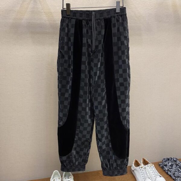 designer,replica,clothing,fake,1:1,lv,luxury,high quality Louis Vuitton 2025 early spring new style spliced ​​flocking casual trousers