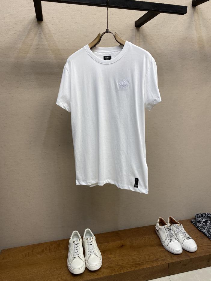 designer,replica,clothing,fake,1:1,lv,luxury,high quality Fendi Club badge short sleeves designer,replica,clothing,fake,1:1,lv,luxury,high quality Fendi Club badge short sleeves
