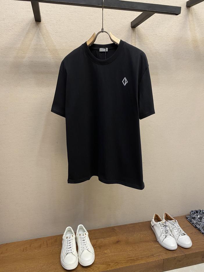 designer,replica,clothing,fake,1:1,lv,luxury,high quality Dior Dior micro-embroidered logo T-shirt designer,replica,clothing,fake,1:1,lv,luxury,high quality Dior Dior micro-embroidered logo T-shirt
