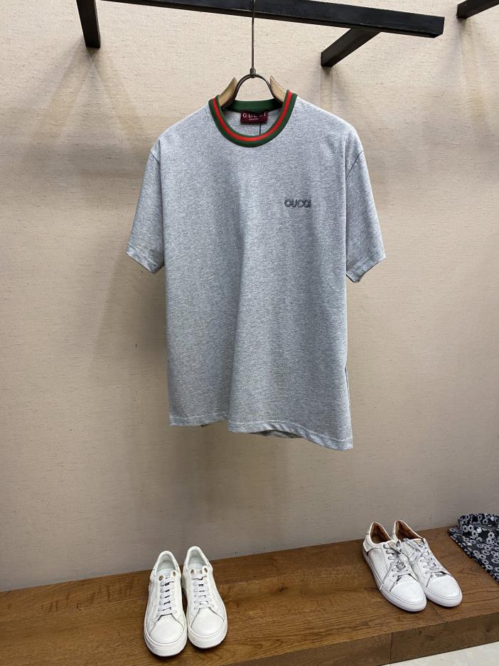 designer,replica,clothing,fake,1:1,lv,luxury,high quality Gucci GU red and green collar round neck short sleeves designer,replica,clothing,fake,1:1,lv,luxury,high quality Gucci GU red and green collar round neck short sleeves