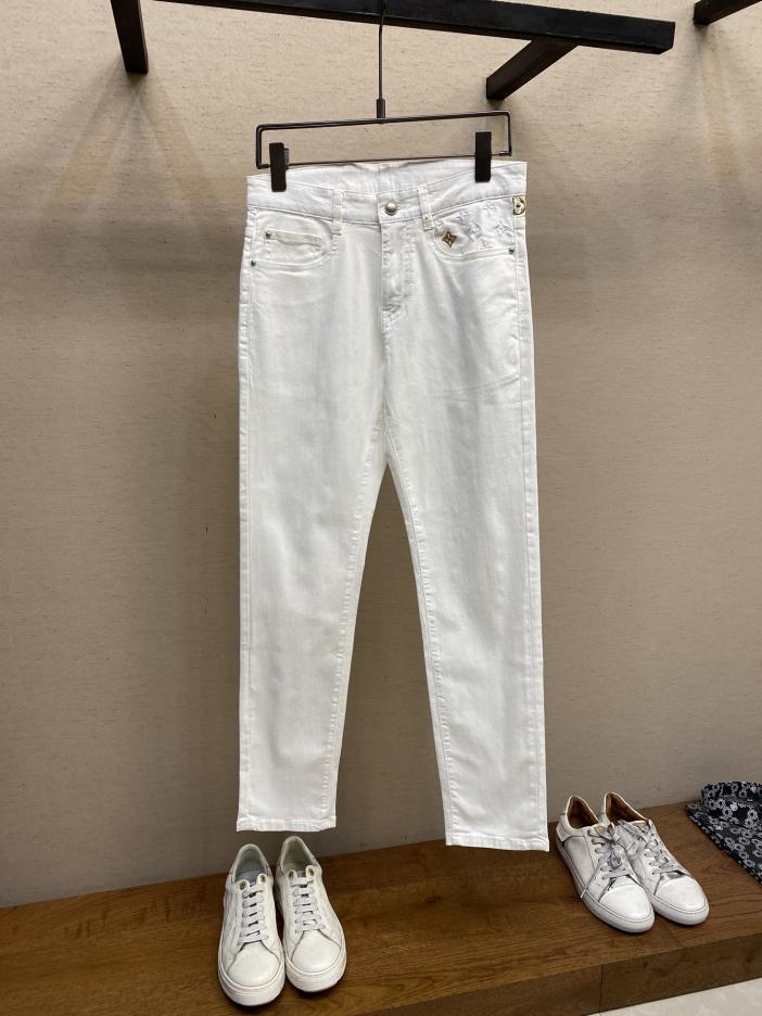 designer,replica,clothing,fake,1:1,lv,luxury,high quality Louis Vuitton casual simple jeans designer,replica,clothing,fake,1:1,lv,luxury,high quality Louis Vuitton casual simple jeans
