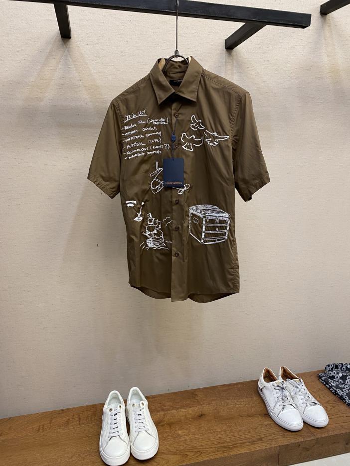designer,replica,clothing,fake,1:1,lv,luxury,high quality Louis Vuitton MONOGRAM embroidered crafts fun shirt designer,replica,clothing,fake,1:1,lv,luxury,high quality Louis Vuitton MONOGRAM embroidered crafts fun shirt