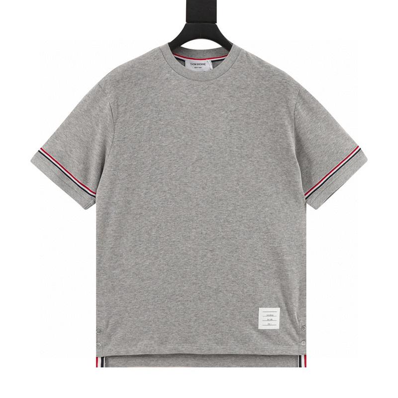 designer,replica,clothing,fake,1:1,lv,luxury,high quality Thom Browne three-color striped web slit round neck short sleeves (6216) designer,replica,clothing,fake,1:1,lv,luxury,high quality Thom Browne three-color striped web slit round neck short sleeves (6216)