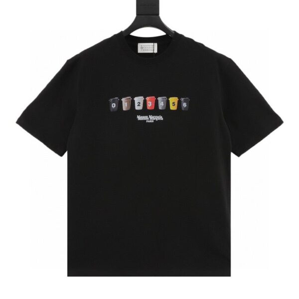designer,replica,clothing,fake,1:1,lv,luxury,high quality Maison Margiela digital coffee cup print round neck short-sleeved T-shirt (6EAA)