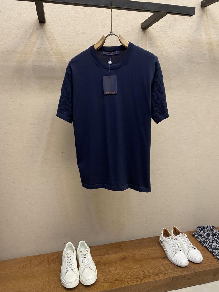designer,replica,clothing,fake,1:1,lv,luxury,high quality LV new short-sleeved crew neck shirt (706D) designer,replica,clothing,fake,1:1,lv,luxury,high quality LV new short-sleeved crew neck shirt (706D)
