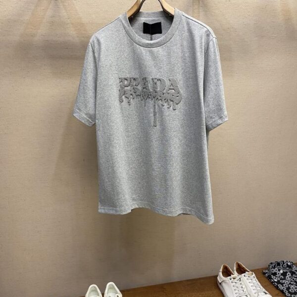 designer,replica,clothing,fake,1:1,lv,luxury,high quality Prada 3D embossed embroidered cotton half-sleeve T-shirt (76FA)
