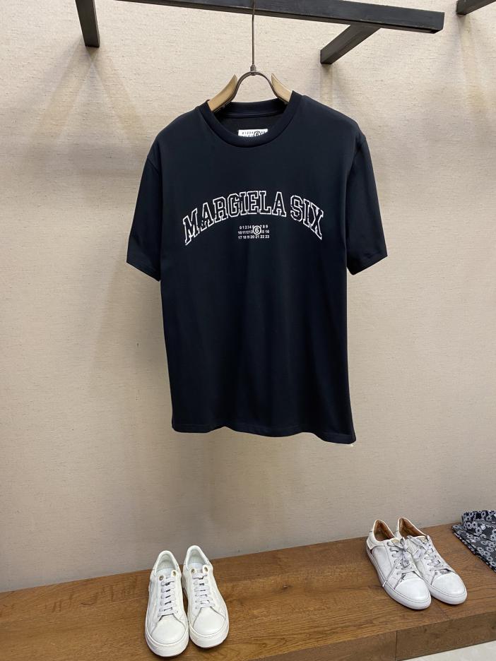 designer,replica,clothing,fake,1:1,lv,luxury,high quality MM6 Margiela new mottled curved letter T-shirt for men and women (4465) designer,replica,clothing,fake,1:1,lv,luxury,high quality MM6 Margiela new mottled curved letter T-shirt for men and women (4465)