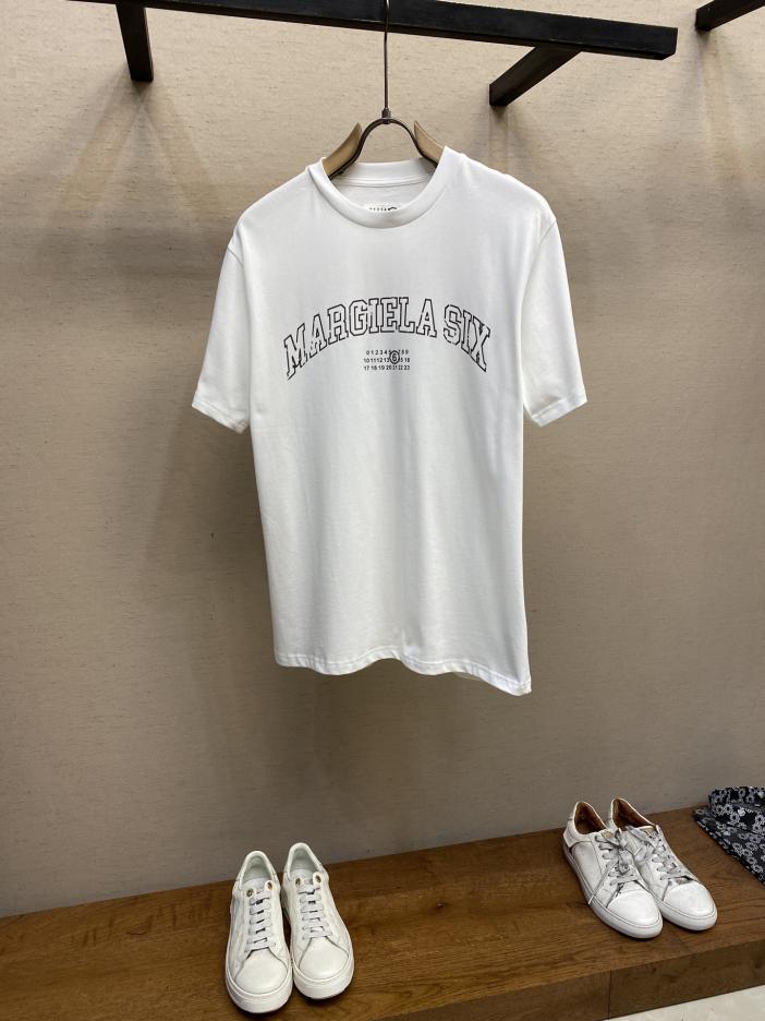designer,replica,clothing,fake,1:1,lv,luxury,high quality MM6 Margiela new mottled curved letter T-shirt for men and women (89F5) designer,replica,clothing,fake,1:1,lv,luxury,high quality MM6 Margiela new mottled curved letter T-shirt for men and women (89F5)