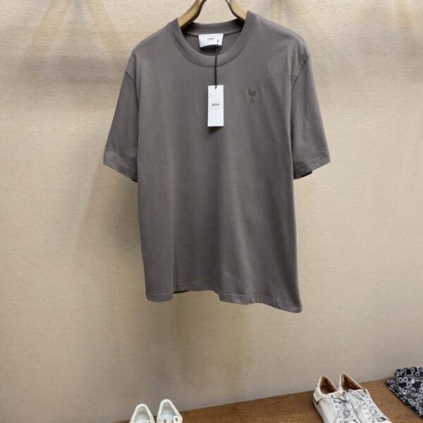 designer,replica,clothing,fake,1:1,lv,luxury,high quality AMI spring and summer new embroidered original color love logo pure cotton short-sleeved T-shirt (A578)