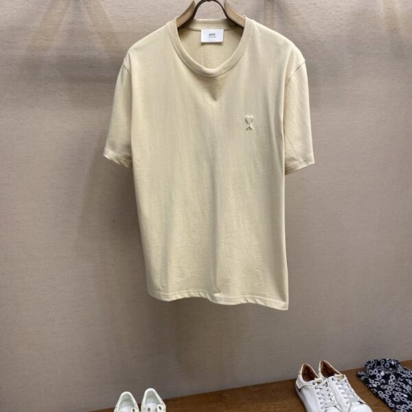 designer,replica,clothing,fake,1:1,lv,luxury,high quality AMI three-dimensional love short-sleeved T-shirt (2311)