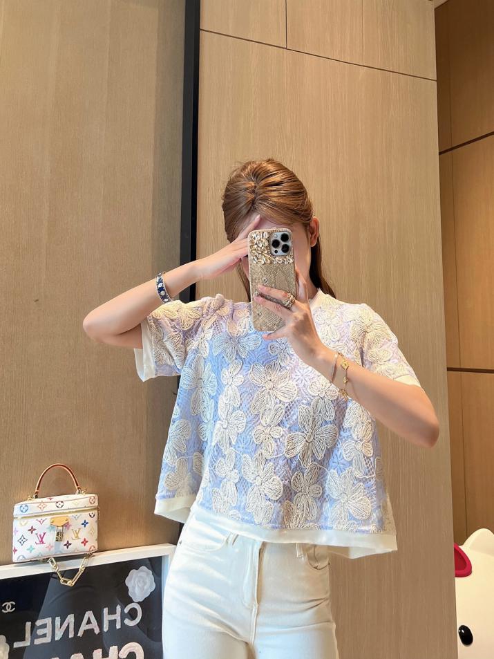 designer,replica,clothing,fake,1:1,lv,luxury,high quality A-line embroidered hollow top (2893) designer,replica,clothing,fake,1:1,lv,luxury,high quality A-line embroidered hollow top (2893)