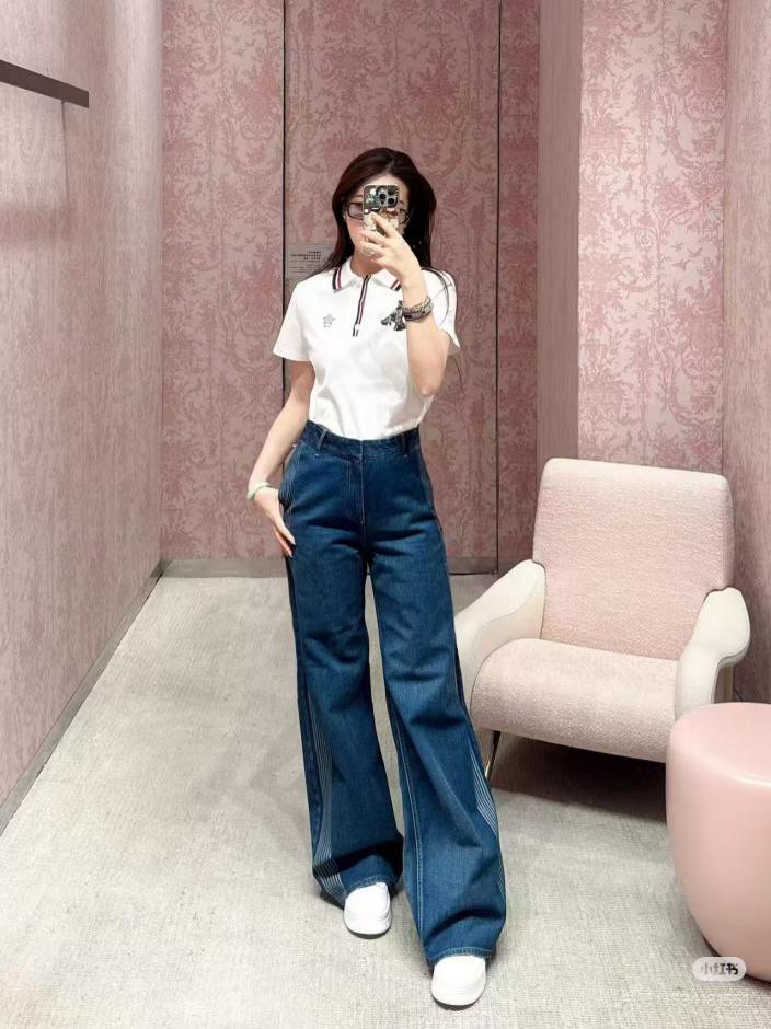 designer,replica,clothing,fake,1:1,lv,luxury,high quality Early spring and summer series Dior’s new denim straight pants with letter stripe printed edge design (5E71) designer,replica,clothing,fake,1:1,lv,luxury,high quality Early spring and summer series Dior’s new denim straight pants with letter stripe printed edge design (5E71)