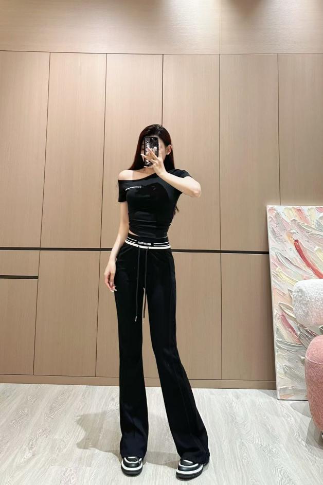 designer,replica,clothing,fake,1:1,lv,luxury,high quality Early Spring and Summer Series Miu Miu New Contrast Color Elastic Waist Casual Flare Pants (C612) designer,replica,clothing,fake,1:1,lv,luxury,high quality Early Spring and Summer Series Miu Miu New Contrast Color Elastic Waist Casual Flare Pants (C612)