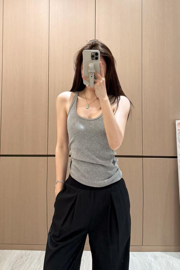 designer,replica,clothing,fake,1:1,lv,luxury,high quality Early spring and summer series Croix new letter printed camisole (39CB) designer,replica,clothing,fake,1:1,lv,luxury,high quality Early spring and summer series Croix new letter printed camisole (39CB)