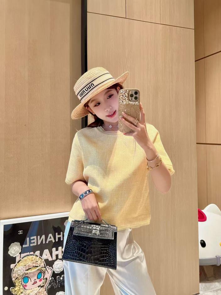 designer,replica,clothing,fake,1:1,lv,luxury,high quality High-end customized ultra-thin fabric, A-line version is very slim, code number 36 38 40 (44C5) designer,replica,clothing,fake,1:1,lv,luxury,high quality High-end customized ultra-thin fabric, A-line version is very slim, code number 36 38 40 (44C5)
