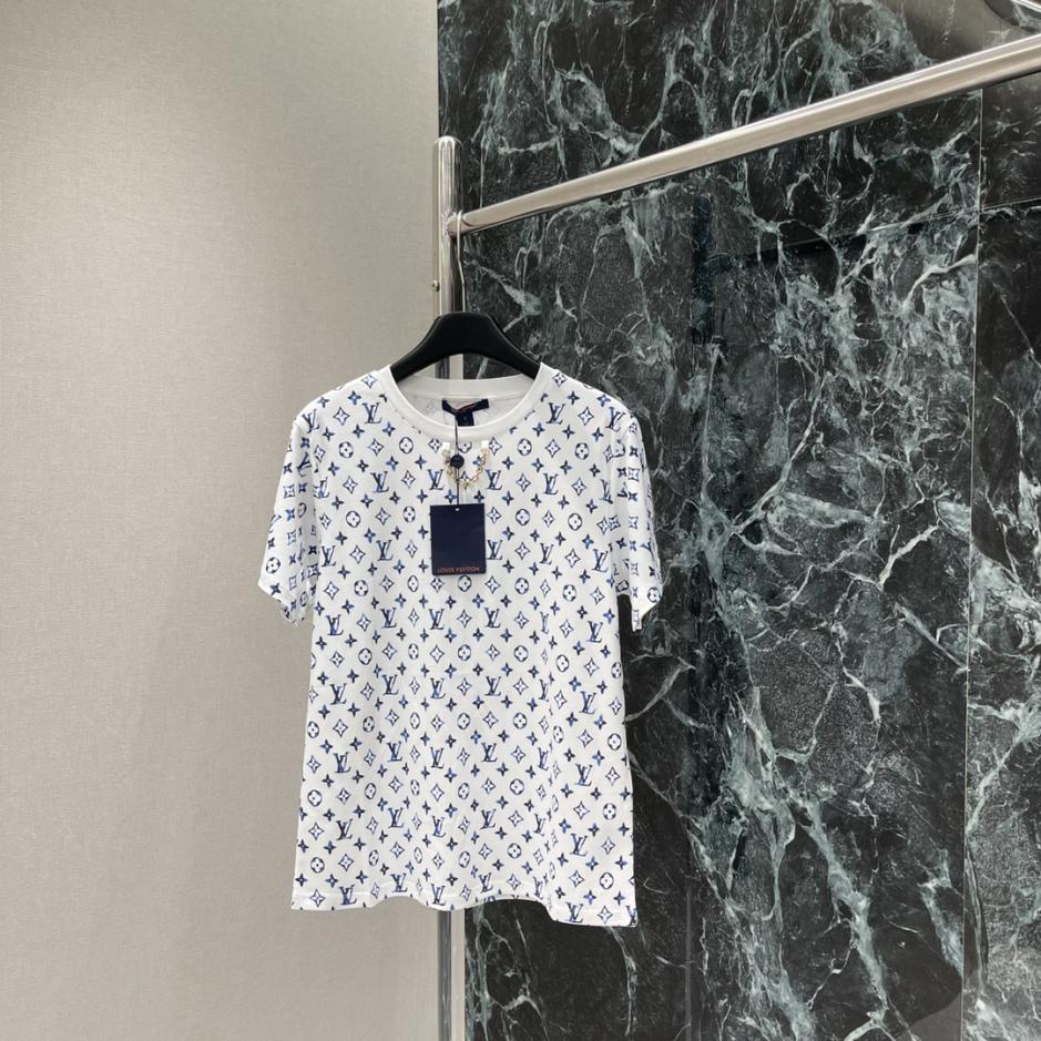 designer,replica,clothing,fake,1:1,lv,luxury,high quality Louis Vuitton new summer style printed chain short-sleeved T-shirt 5A99) designer,replica,clothing,fake,1:1,lv,luxury,high quality Louis Vuitton new summer style printed chain short-sleeved T-shirt 5A99)