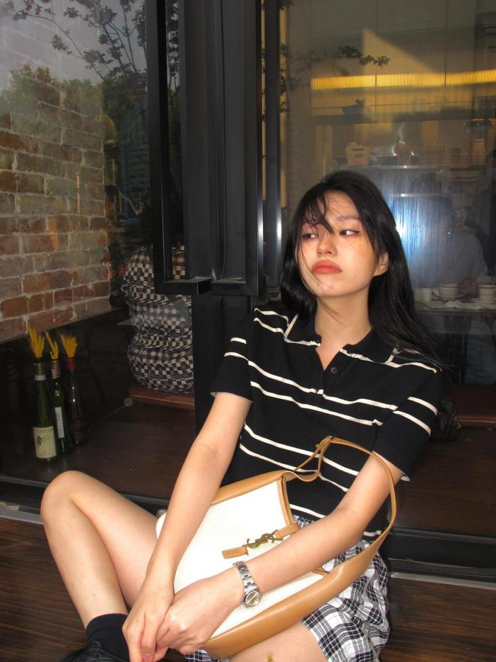 designer,replica,clothing,fake,1:1,lv,luxury,high quality Saint Laurent new spring and summer micro-label embroidered striped short polo shirt (1111) designer,replica,clothing,fake,1:1,lv,luxury,high quality Saint Laurent new spring and summer micro-label embroidered striped short polo shirt (1111)