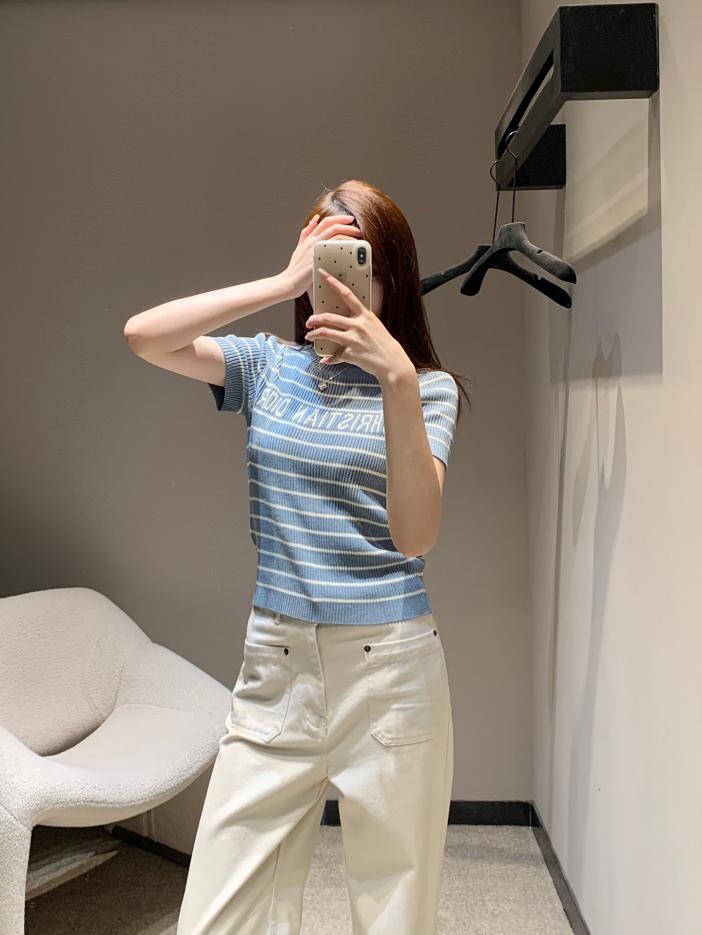 designer,replica,clothing,fake,1:1,lv,luxury,high quality Dior new spring and summer striped knitted short-sleeved top (0FA3) designer,replica,clothing,fake,1:1,lv,luxury,high quality Dior new spring and summer striped knitted short-sleeved top (0FA3)