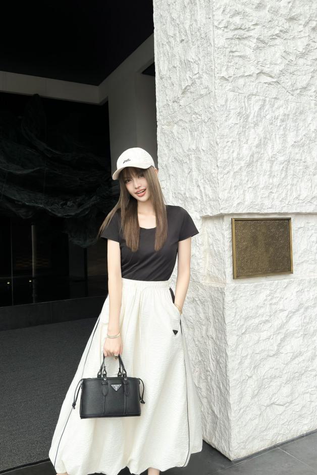 designer,replica,clothing,fake,1:1,lv,luxury,high quality Prada Spring and Summer New Contrast Color Workwear Skirt (8EB3) designer,replica,clothing,fake,1:1,lv,luxury,high quality Prada Spring and Summer New Contrast Color Workwear Skirt (8EB3)