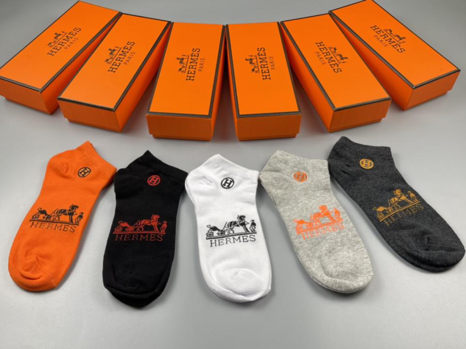 designer,replica,clothing,fake,1:1,lv,luxury,high quality HERMES new pure cotton material, comfortable and breathable, 5 pairs in a box (D443) designer,replica,clothing,fake,1:1,lv,luxury,high quality HERMES new pure cotton material, comfortable and breathable, 5 pairs in a box (D443)