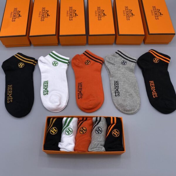 designer,replica,clothing,fake,1:1,lv,luxury,high quality Herm猫s socks, versatile, antibacterial, sweat-absorbent and deodorant, five pairs in a box (8402)