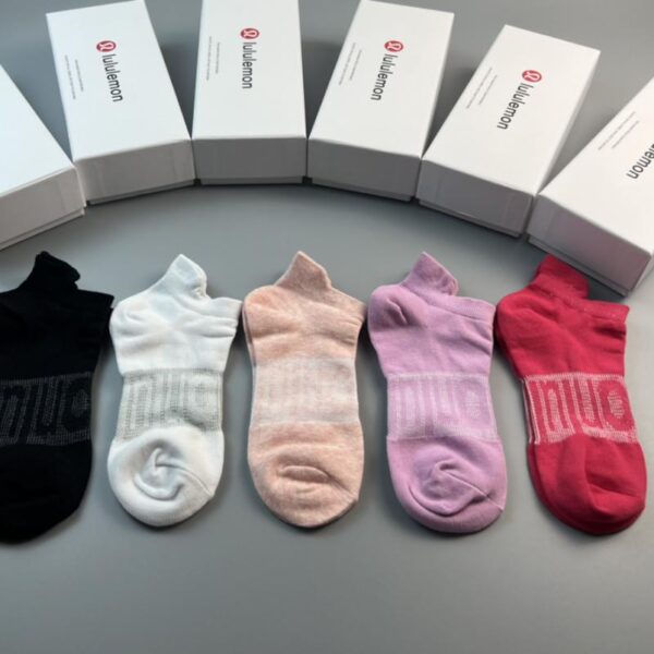 designer,replica,clothing,fake,1:1,lv,luxury,high quality Luluemon’s official website is launching new products simultaneously, pure cotton quality, breathable and comfortable girls’ style! (02FB)