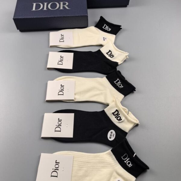 designer,replica,clothing,fake,1:1,lv,luxury,high quality Dior pure cotton quality, comfortable, sweat-absorbent and breathable, 5 pairs in a box (70A4)