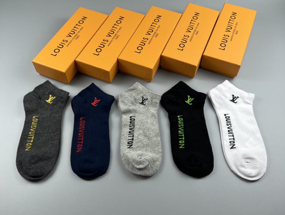 designer,replica,clothing,fake,1:1,lv,luxury,high quality New LV socks, high quality, very comfortable, sweat-absorbent, breathable and non-slip, same style for men and women, five pairs in a box (4150) designer,replica,clothing,fake,1:1,lv,luxury,high quality New LV socks, high quality, very comfortable, sweat-absorbent, breathable and non-slip, same style for men and women, five pairs in a box (4150)