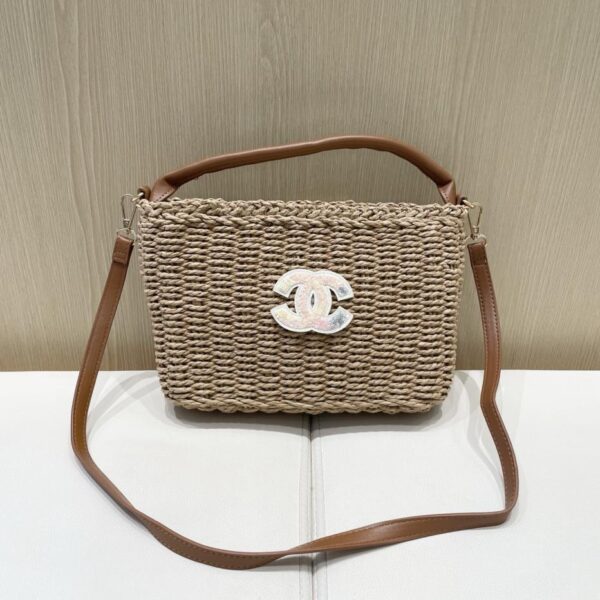 designer,replica,clothing,fake,1:1,lv,luxury,high quality Chanel envelope-shaped magnetic straw bag