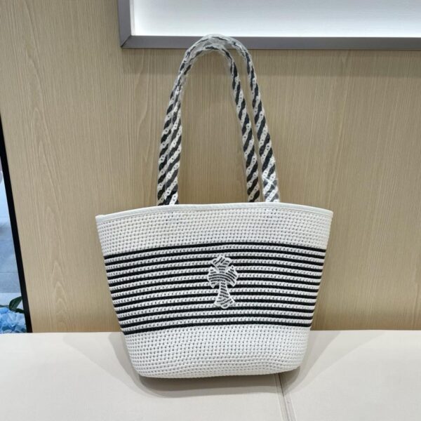 designer,replica,clothing,fake,1:1,lv,luxury,high quality Crow Heart Fashion Shoulder Striped Woven Bag